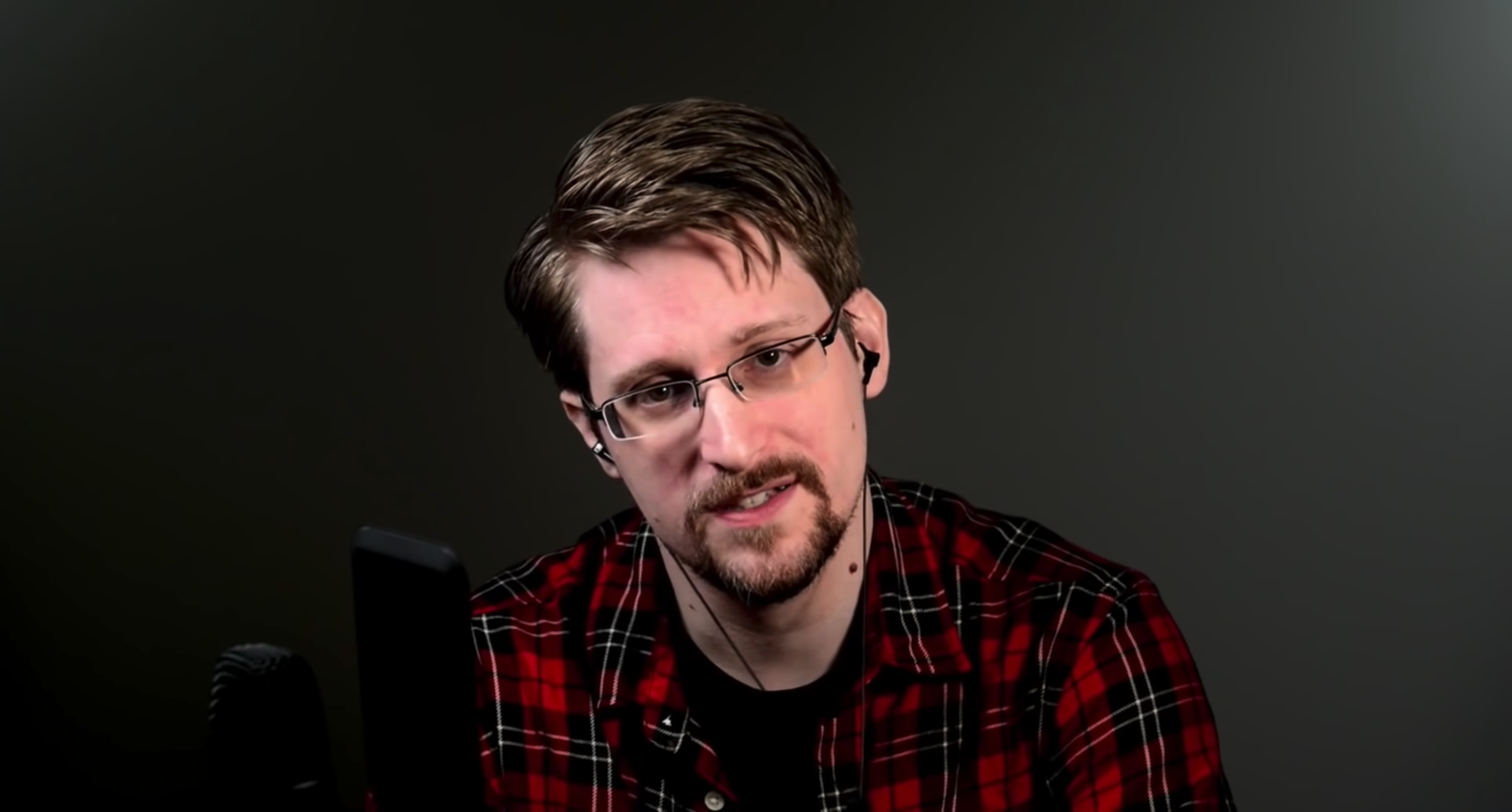 Edward Snowden on Joe Rogan